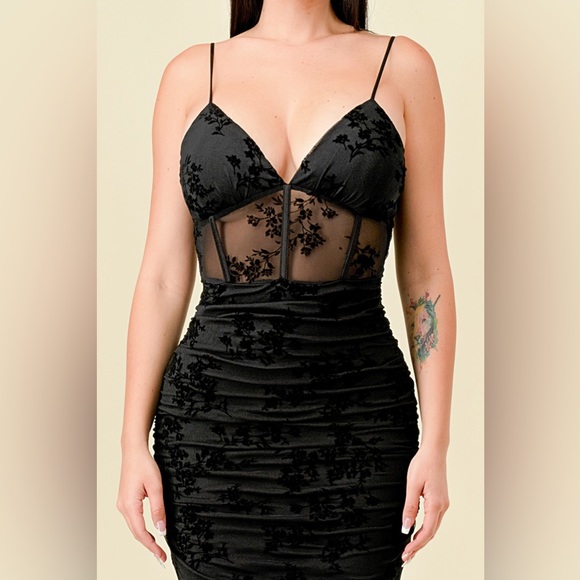 Lovesome floral print mesh corset slip on ruched maxi dress - Picture 3 of 6